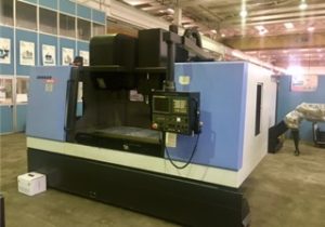 CENTRE D'USINAGE VERTICAL DOOSAN MYNX 750/50